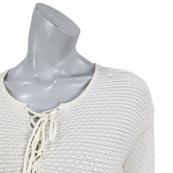 FRAME Women's Le Crochet Lace up Neck Blouse in Beige Size Small - Picture 5 of 9